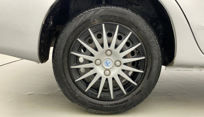 2014 Toyota Etios G, Petrol, Manual, 89,602 km, Right Rear Wheel