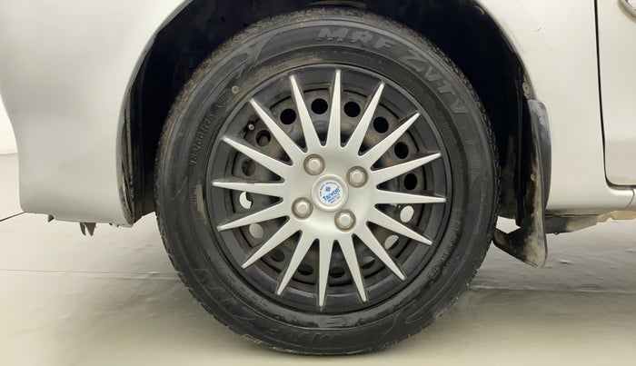 2014 Toyota Etios G, Petrol, Manual, 89,602 km, Left Front Wheel