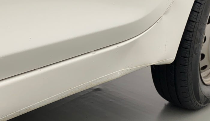 2011 Hyundai Eon ERA, Petrol, Manual, 66,145 km, Left running board - Slightly dented