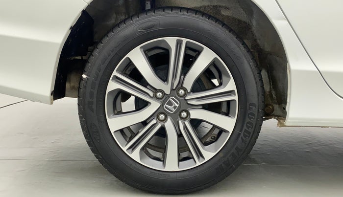 2022 Honda City 1.5L I-VTEC V MT 4TH GEN, Petrol, Manual, 14,215 km, Right Rear Wheel