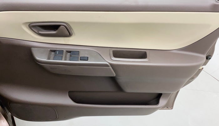 2011 Maruti Zen Estilo VXI, Petrol, Manual, 50,571 km, Driver Side Door Panels Control