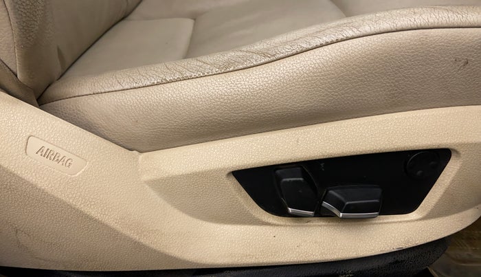 2011 BMW 5 Series 525D 3.0, Diesel, Automatic, 77,804 km, Driver Side Adjustment Panel