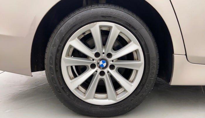 2011 BMW 5 Series 525D 3.0, Diesel, Automatic, 77,804 km, Right Rear Wheel