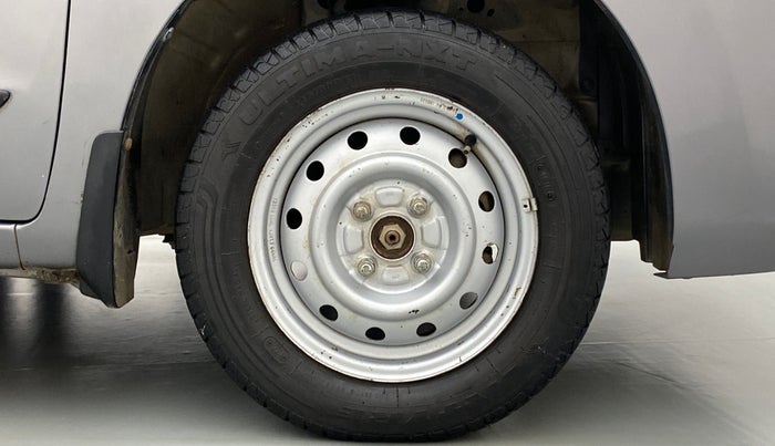 2013 Maruti Wagon R 1.0 LXI CNG, CNG, Manual, 75,865 km, Right Front Wheel