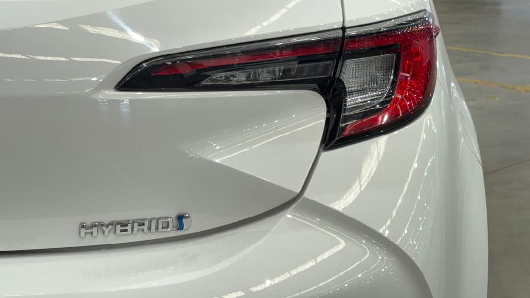 2023 Toyota Corolla Ascent Sport Hybrid, Automatic, 42056 km, Badge (Boot Right Side)