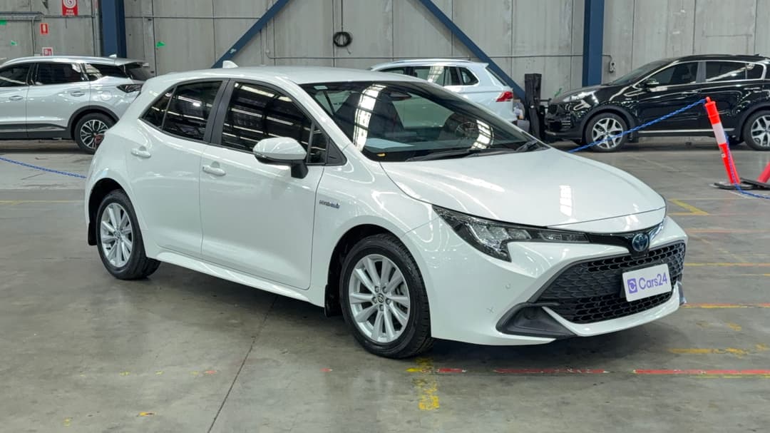 2023 Toyota Corolla Ascent Sport Hybrid, Automatic, 42056 km, Right Front Diagonal (45- Degree) View