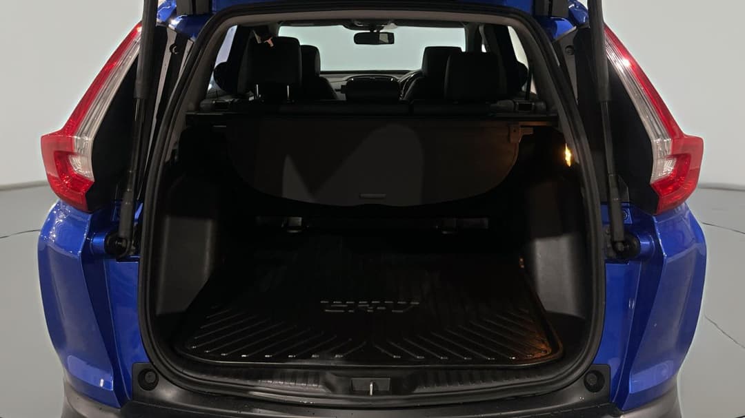 2018 Honda CR-V Vti-lx (AWD), Automatic, 108395 km, Boot Inside View