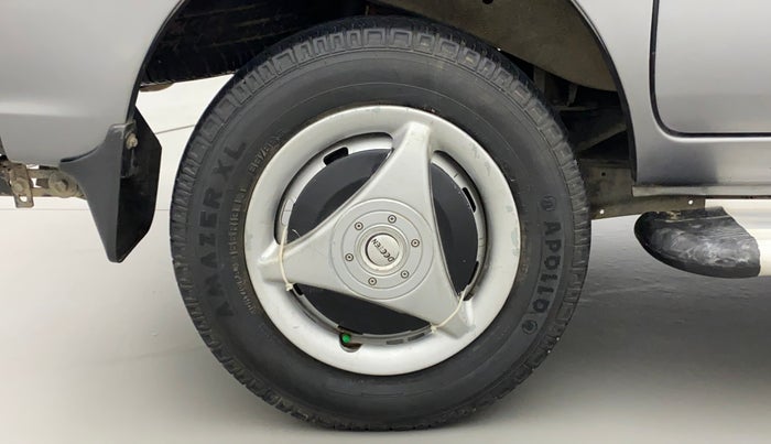 2016 Maruti Eeco 5 STR WITH A/C+HTR, Petrol, Manual, 23,068 km, Right Rear Wheel