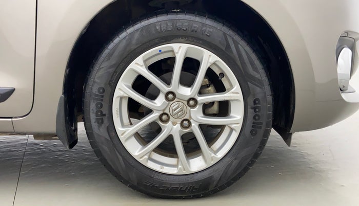 2019 Maruti Swift ZXI D, Petrol, Manual, 14,072 km, Right Front Tyre
