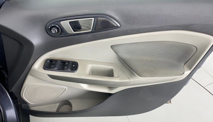 2017 Ford Ecosport 1.5 TITANIUM TI VCT, Petrol, Manual, 53,705 km, Driver Side Door Panels Control