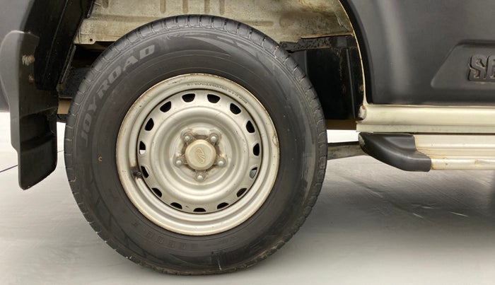 2016 Mahindra Scorpio S2, Diesel, Manual, 1,32,429 km, Right Rear Wheel
