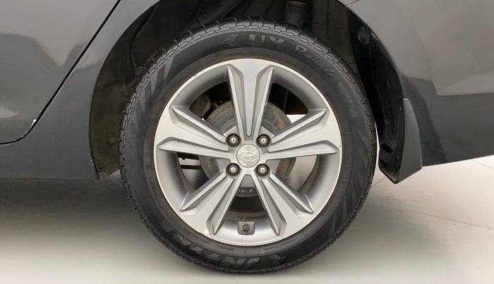 2018 Hyundai Verna 1.6 VTVT SX, Petrol, Manual, 56,396 km, Left Rear Wheel