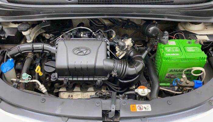 2016 Hyundai i10 MAGNA 1.1, CNG, Manual, 1,00,542 km, Open Bonet
