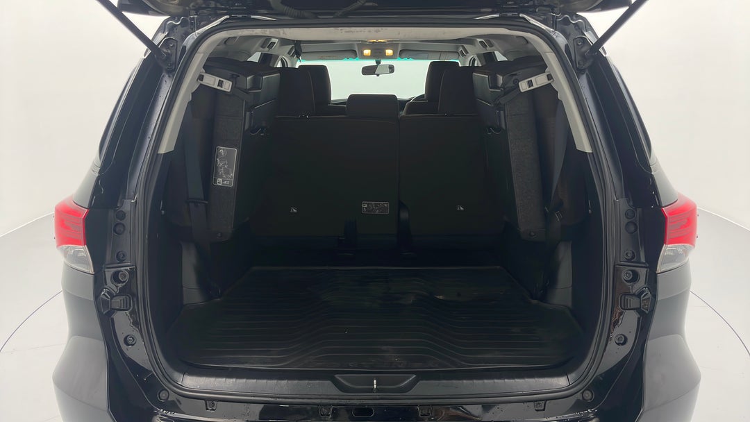2016 Toyota Fortuner Gxl, Automatic, 96502 km, Boot Inside View