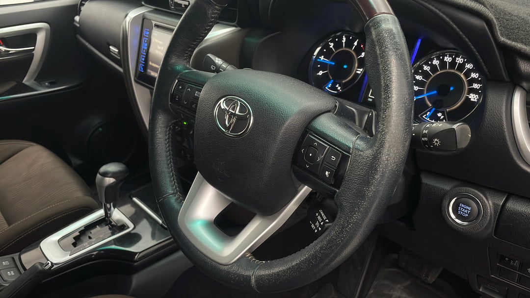 2016 Toyota Fortuner Gxl, Automatic, 96502 km, Steering Wheel Body Wear