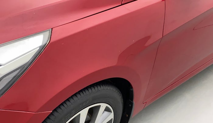 2015 Hyundai Verna FLUIDIC 4S 1.6 VTVT S(O), CNG, Manual, 70,248 km, Left fender - Paint has minor damage