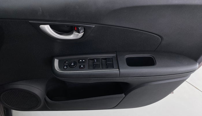 2017 Honda BR-V 1.5 i-VTEC V CVT, Petrol, Automatic, 93,426 km, Driver Side Door Panels Control