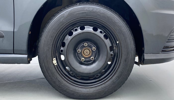 2019 Volkswagen Ameo COMFORTLINE 1.0, Petrol, Manual, 27,283 km, Right Front Wheel