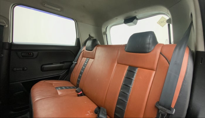 2021 Maruti New Wagon-R 1.0 Lxi (o) cng, CNG, Manual, 32,137 km, Right Side Rear Door Cabin
