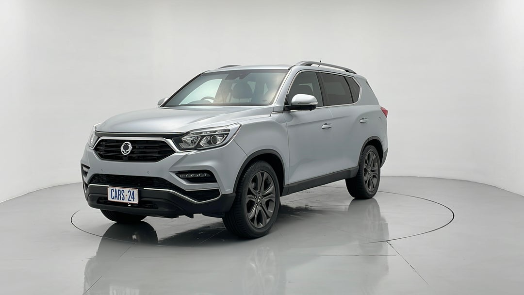 Left Front Diagonal (45- Degree) View