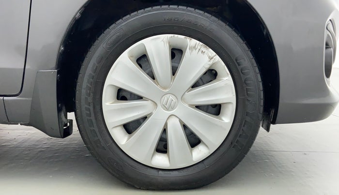 2016 Maruti Ertiga VDI SHVS, Diesel, Manual, 31,477 km, Right Front Tyre