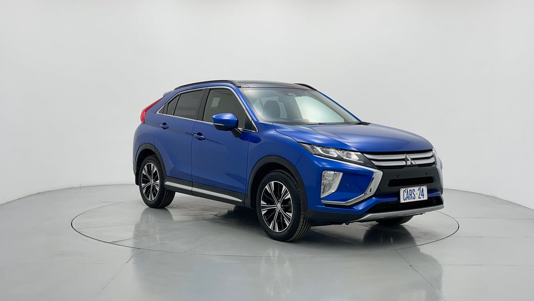 2017 Mitsubishi Eclipse Cross Exceed (2wd), Automatic, 101763 km, Right Front Diagonal (45- Degree) View