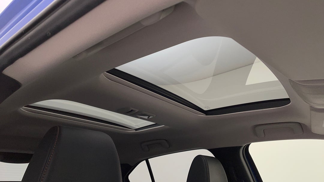 2017 Mitsubishi Eclipse Cross Exceed (2wd), Automatic, 101763 km, Interior Sunroof/Moonroof