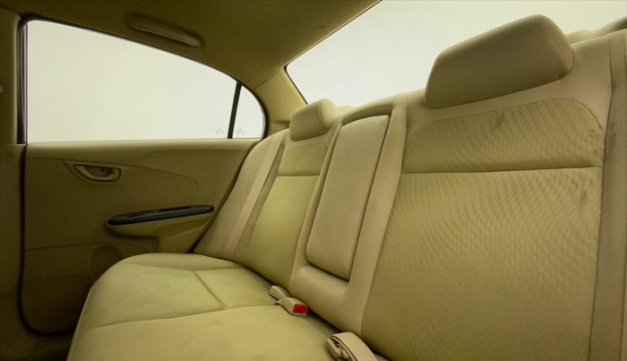 2015 Honda Amaze 1.2L I-VTEC S, Petrol, Manual, 35,598 km, Right Side Rear Door Cabin