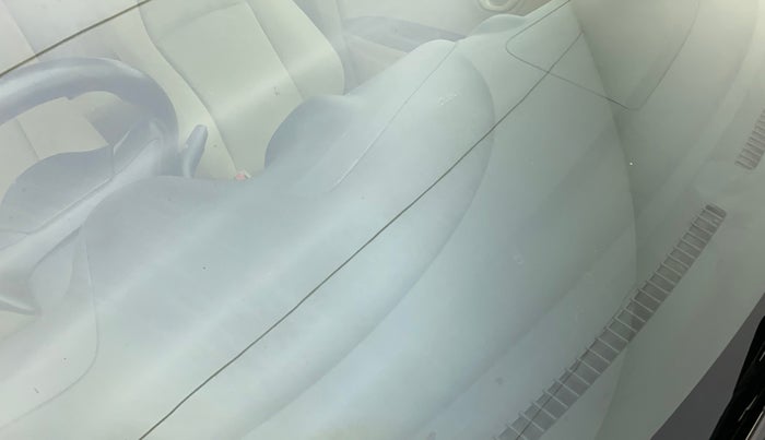 2015 Honda Amaze 1.2L I-VTEC S, Petrol, Manual, 35,598 km, Front windshield - Minor spot on windshield