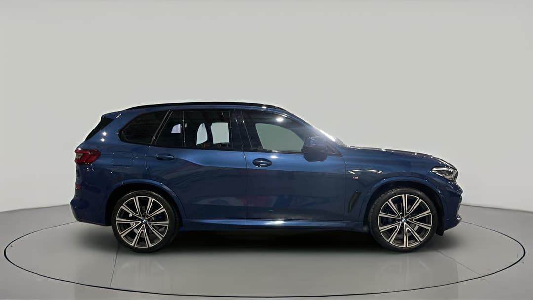 2022 BMW X5 xDrive30d M Sport, Automatic, 69003 km, Right Side View