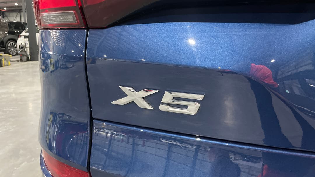 2022 BMW X5 xDrive30d M Sport, Automatic, 69003 km, Badge (Boot Left Side)