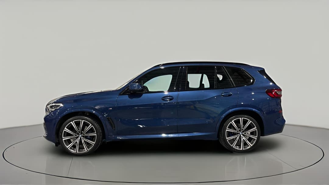 2022 BMW X5 xDrive30d M Sport, Automatic, 69003 km, Left Side View