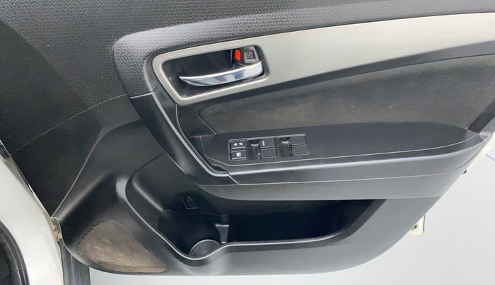 2018 Maruti Vitara Brezza ZDI PLUS, Diesel, Manual, 29,229 km, Driver Side Door Panels Control