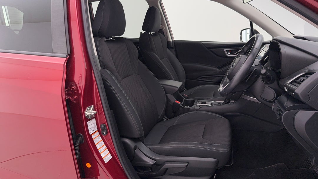 2018 Subaru Forester 2.5i (AWD), Automatic, 99514 km, Right Side Front Door Cabin View