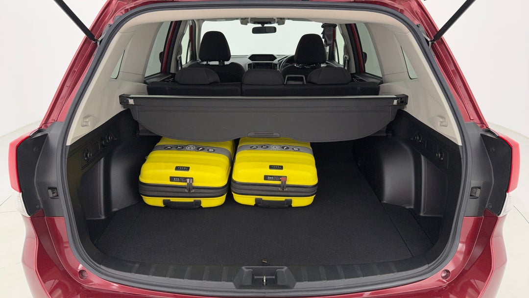 2018 Subaru Forester 2.5i (AWD), Automatic, 99514 km, Boot Inside View with Luggage