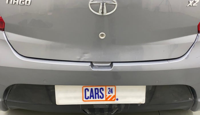 2019 Tata Tiago XZ PETROL, CNG, Manual, 91,368 km, Infotainment system - Parking sensor not working