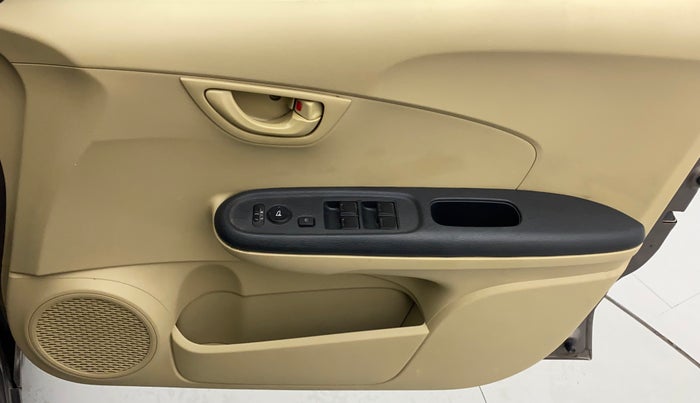 2015 Honda Amaze 1.2L I-VTEC S, Petrol, Manual, 94,923 km, Driver Side Door Panels Control