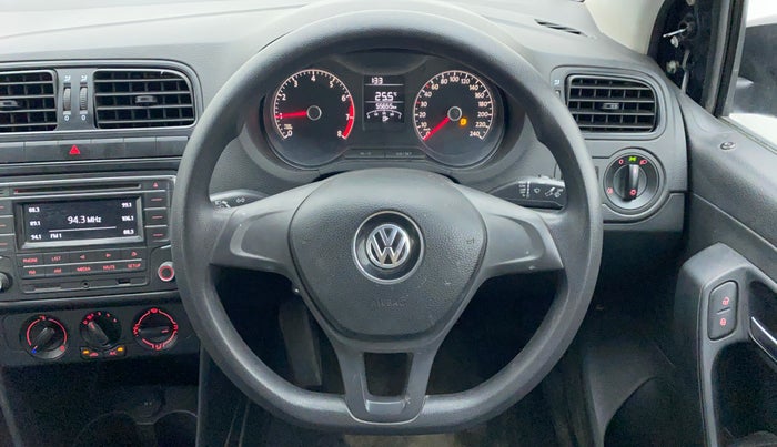 2019 Volkswagen Polo Trendline 1.0 L Petrol, Petrol, Manual, 55,844 km, Steering Wheel Close Up