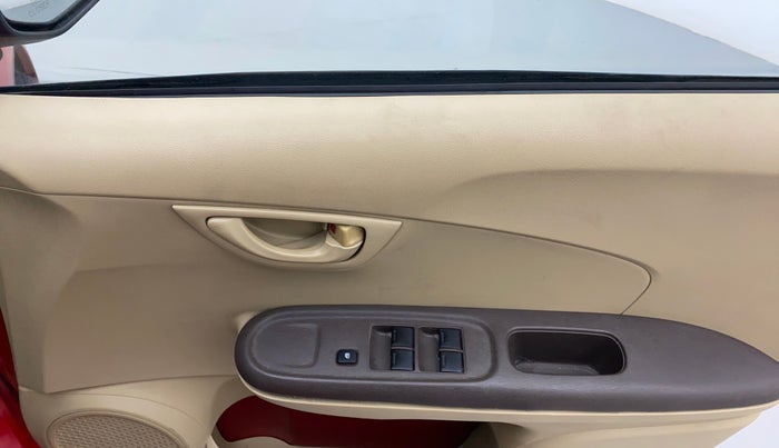 2012 Honda Brio S MT, Petrol, Manual, 91,444 km, Right front window switch / handle - Power window makes minor noise