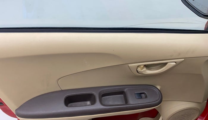 2012 Honda Brio S MT, Petrol, Manual, 91,444 km, Left front window switch / handle - Power window makes minor noise