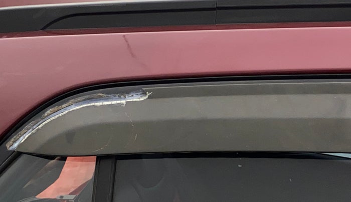 2016 Hyundai Grand i10 SPORTZ 1.2 KAPPA VTVT, Petrol, Manual, 82,347 km, Right rear door - Door visor damaged