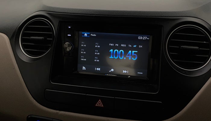 2016 Hyundai Grand i10 SPORTZ 1.2 KAPPA VTVT, Petrol, Manual, 82,347 km, Infotainment system - AM/FM Radio - Not Working
