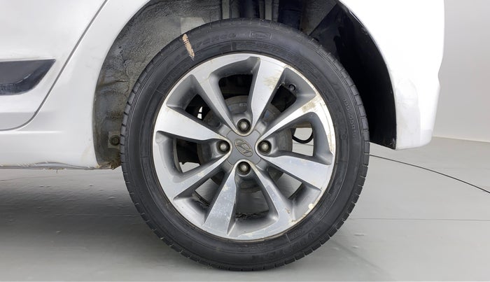 2015 Hyundai Elite i20 SPORTZ (O) 1.4, Diesel, Manual, 48,412 km, Left Rear Wheel