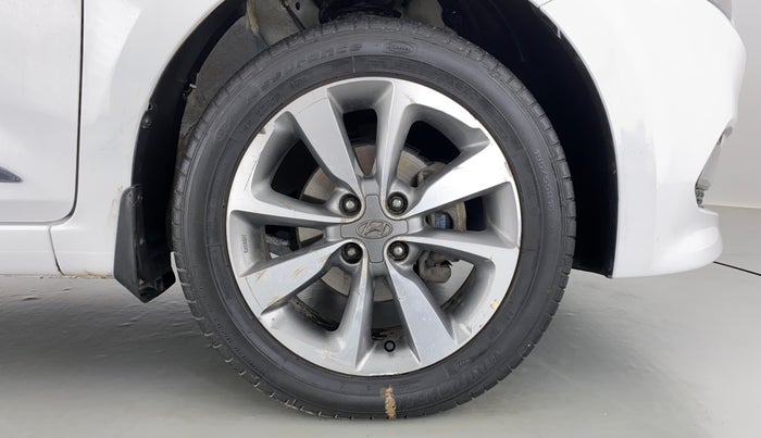 2015 Hyundai Elite i20 SPORTZ (O) 1.4, Diesel, Manual, 48,412 km, Right Front Wheel