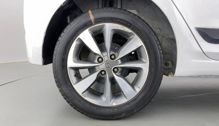 2015 Hyundai Elite i20 SPORTZ (O) 1.4, Diesel, Manual, 48,412 km, Right Rear Wheel