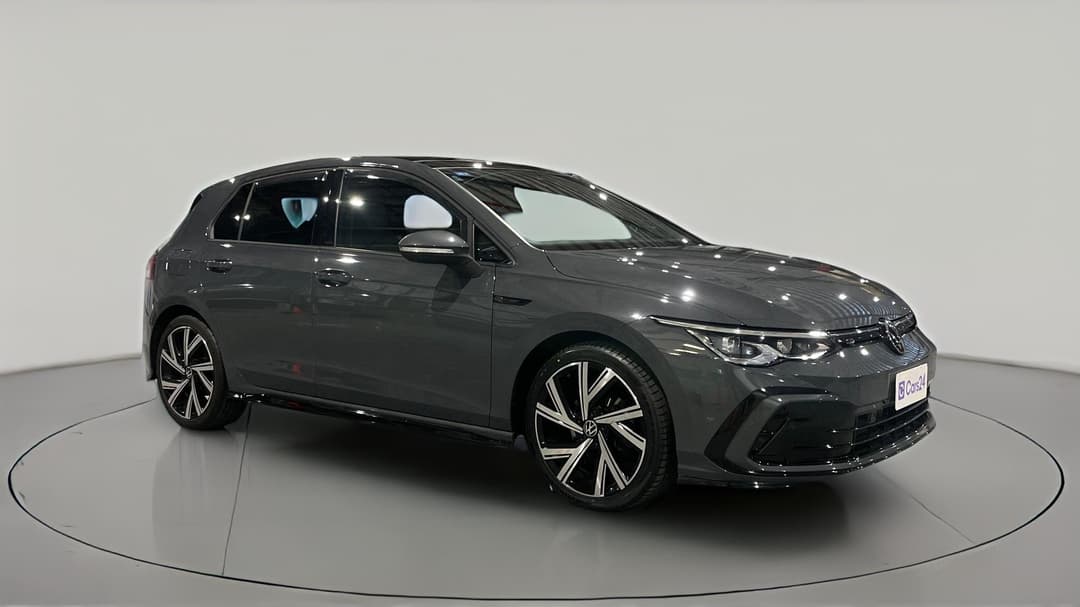 2021 Volkswagen Golf 110tsi R-line, Automatic, 56536 km, Right Front Diagonal (45- Degree) View