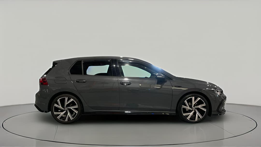 2021 Volkswagen Golf 110tsi R-line, Automatic, 56536 km, Right Side View