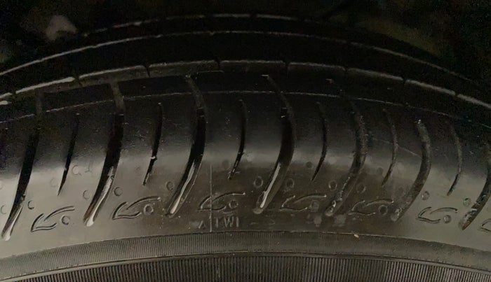 2019 Maruti Baleno DELTA CVT PETROL 1.2, Petrol, Automatic, 44,845 km, Left Rear Tyre Tread