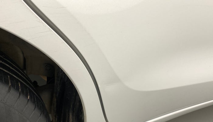 2018 Maruti Swift ZXI, Petrol, Manual, 29,767 km, Right rear door - Slightly dented