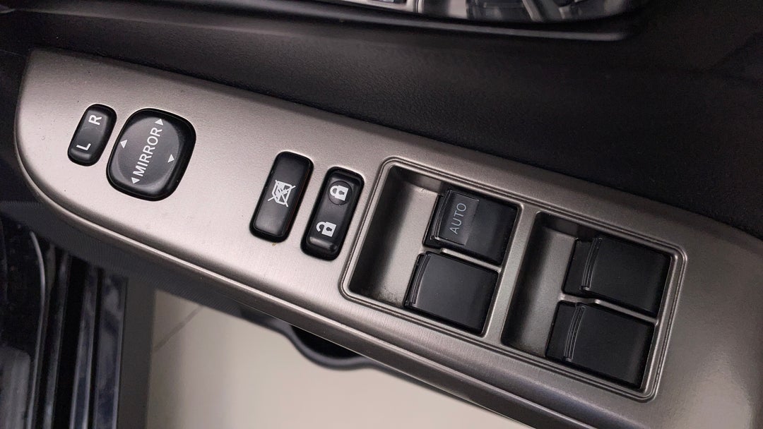 Drivers Side Door Panel Controls